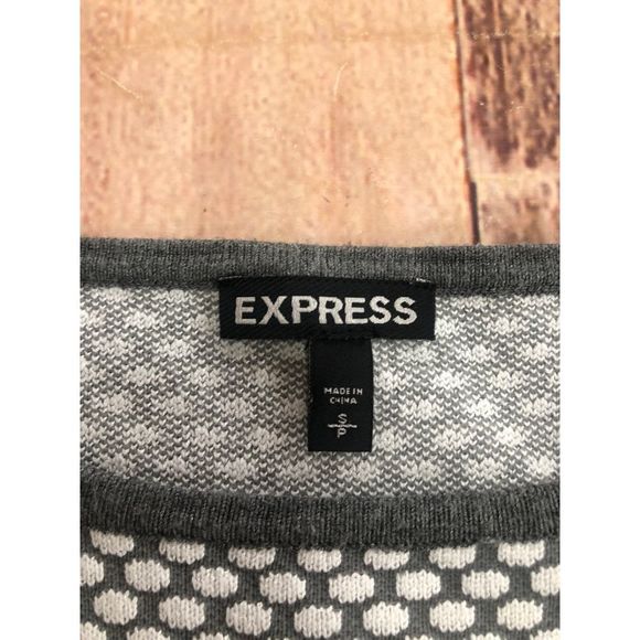 Express knit‎ polka dot pattern top size S - Picture 4 of 7